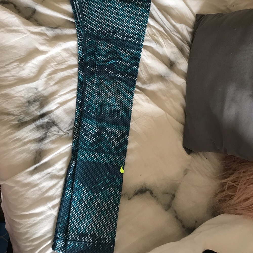 Nike Pro Leggings - image 2